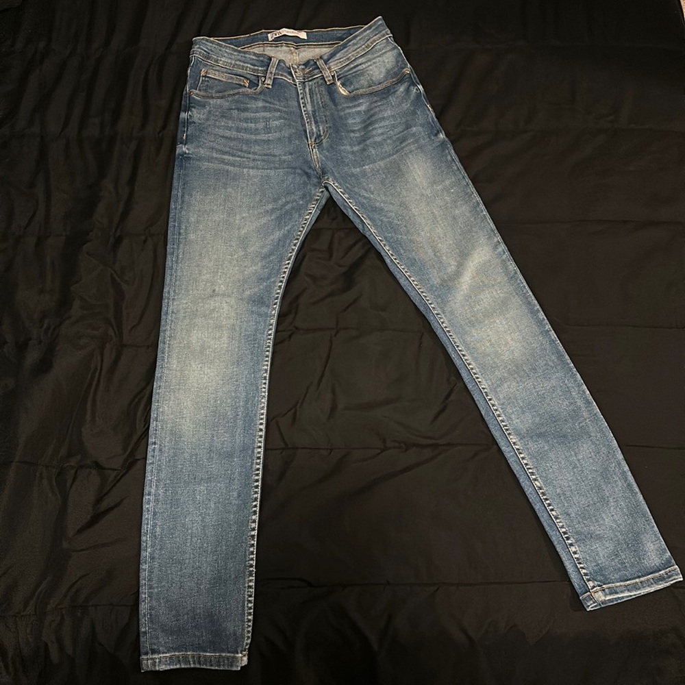 Men’s Zara jeans